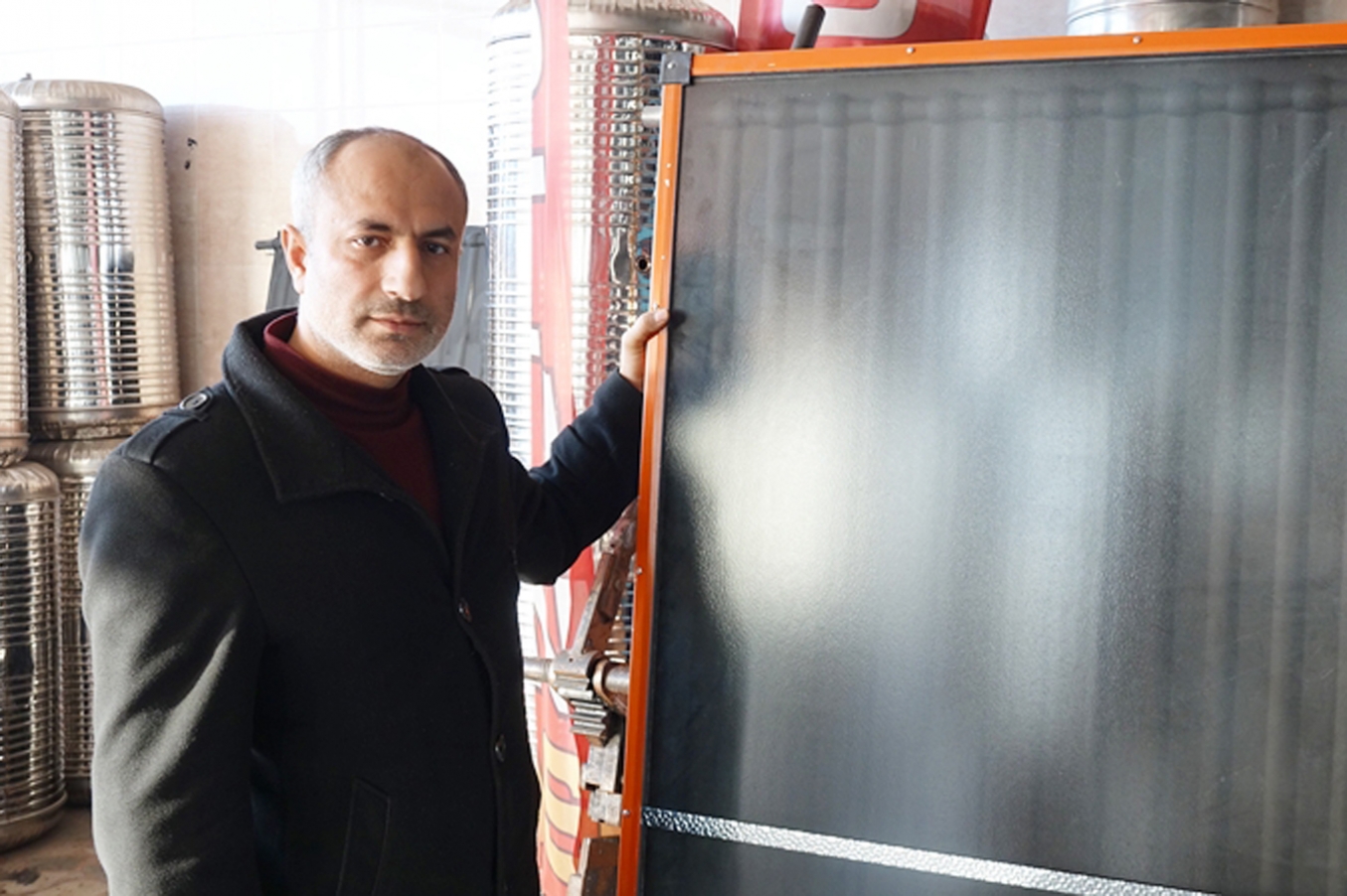 Güneş enerji sistemleri donarak patladı Güneş enerji sistemleri donarak patladı